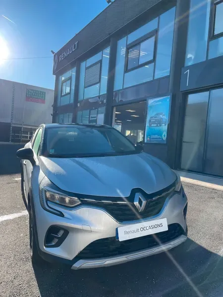 RENAULT Captur TCE 140 CV INTENS