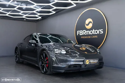 Porsche Taycan Cross Turismo 4S