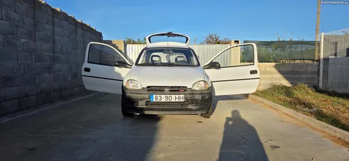 Opel Corsa B 1.7 D Van Comercial (Fiabilidade Isuzu)