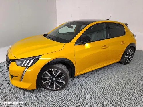 Peugeot 208 1.2 PureTech GT Line EAT8