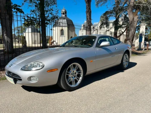 Jaguar xk8 coupe 4.0 v8 294 ch bva - même propriétaire depuis 18 ans -