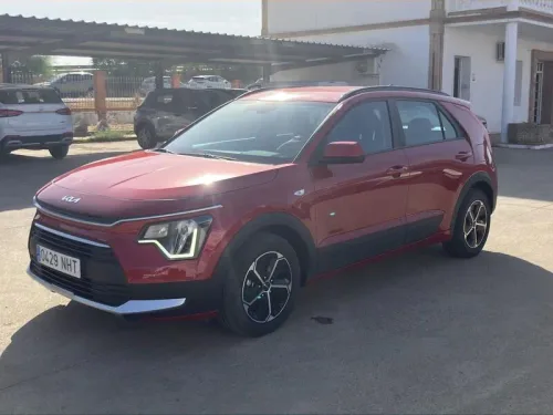 Kia Niro 1.6 GDi HEV 102kW (139CV) Concept