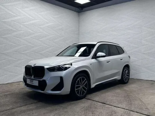 BMW X1 18i*AUT*M-SPORT*M-ONDERSTEL*ZTLVRW.*LED*