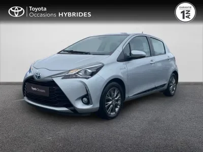 TOYOTA Yaris HSD 100h Dynamic Conf Nav