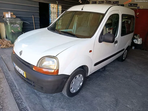 Renault Kangoo 5 lugares gasolina