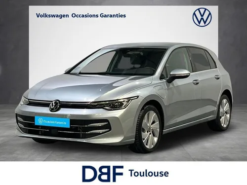 Volkswagen Golf 1.5 eHybrid 204 DSG6 Style 2025