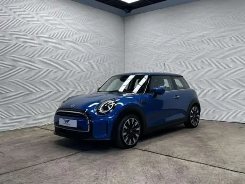 MINI One 1.5i*FACELIFT*ZTLVERW.*PDC*LED*