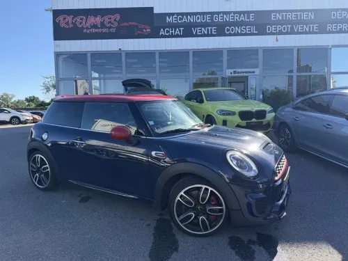 Mini Cooper 231CH JCW EXCLUSIVE DESIGN