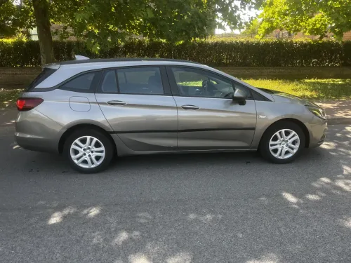 Opel Astra Sports Tourer 1.6 CDTI 110 ch Start/Stop Edition