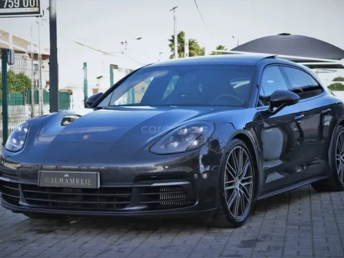 Porsche Panamera 4 E-Hybrid