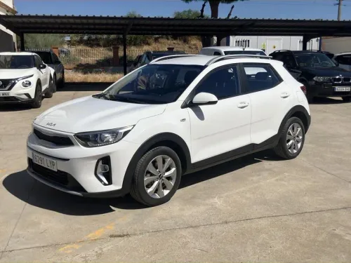 Kia Stonic 1.0 T-GDi 74kW MHEV iMT Concept Plus