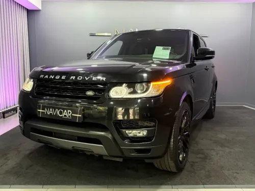 Land Rover Range Rover SDV6 HSE Dynamic