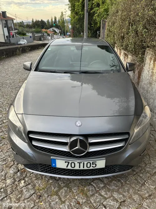 Mercedes-Benz A 180