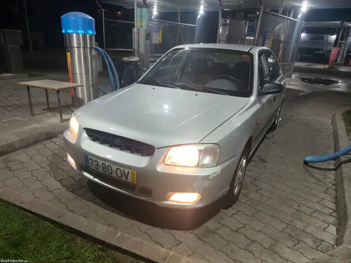 Hyundai Accent 1.3 GLX Sedan