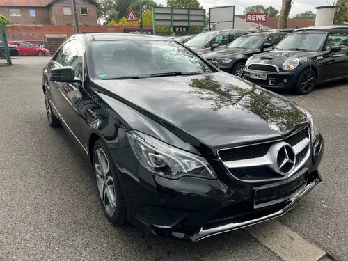 Mercedes Benz Classe E Coupe 200 BVA