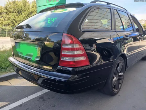 Mercedes-Benz 220 203