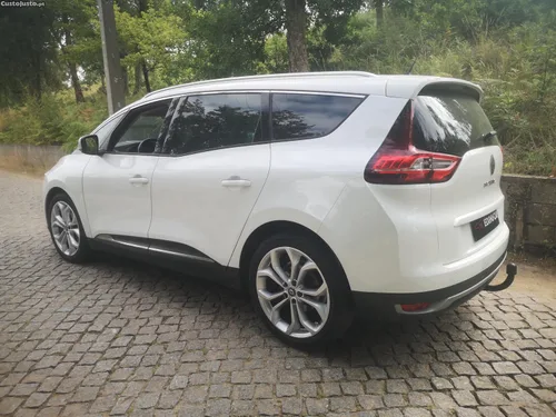 Renault Grand Scénic 1.6 DCI 130cv Intens - 7 lugares - Teto Panorâmico - "TOPO DE GAMA"