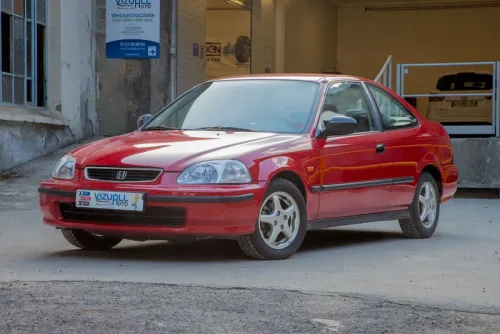Honda Civic 1.6i LS Coupé ✨ Kilométrage exceptionnel - Première main - Carnet d’entretien - Climatisation - Vitres électriques - Contrôle technique vierge