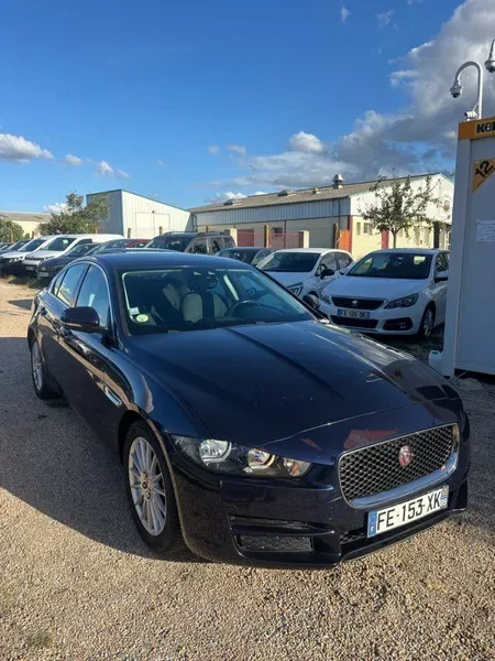 Jaguar XE, 2.0 D.163cv bmv6