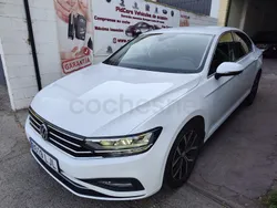 VOLKSWAGEN Passat Executive 2.0 TDI DSG
