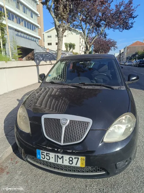 Lancia Ypsilon 1.2 Oro