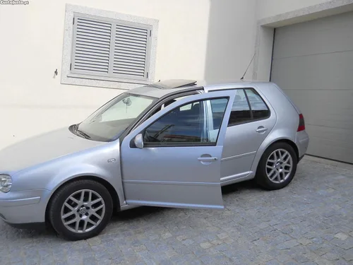 VW Golf 1.6 105cv