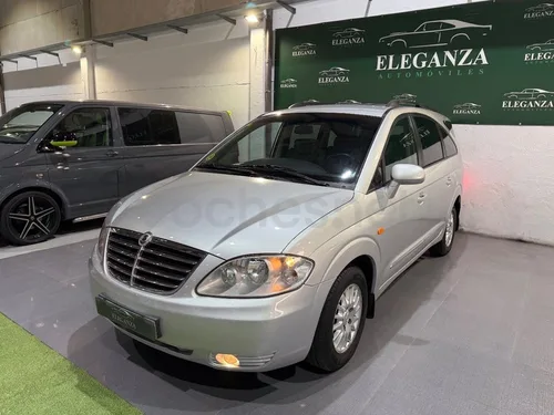 SSANGYONG Rodius 270Xdi Limited AWD