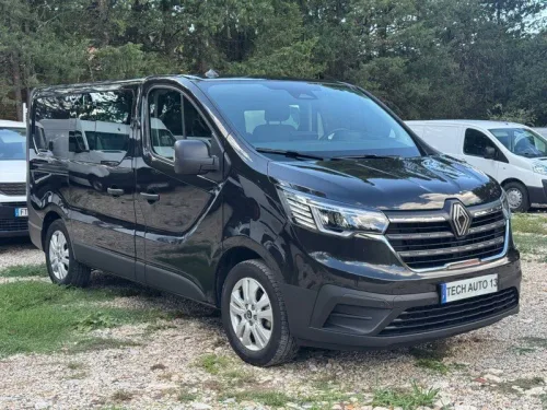 27491 HT RENAULT TRAFIC 3 T EDC BVA ADVANCE BLUE 2.0 DCi 150 CV 6 PLACES L2H1 TVA CARPLAY CAMÉRA GPS PREMIERE MAIN