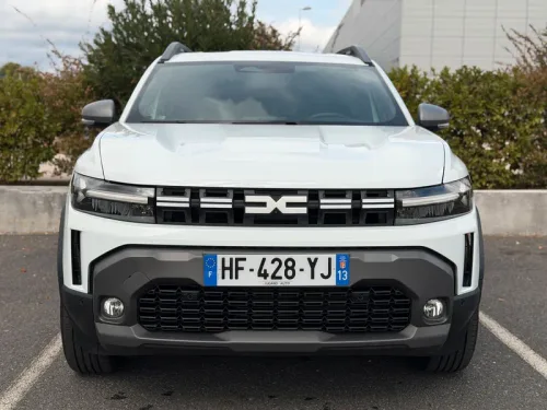 DACIA Duster 1.6 hybrid 140ch Journey "État irréprochable - Toutes options "