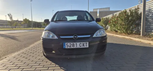 Opel Corsa 1.2 16v Essentia