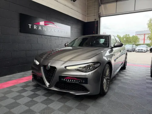 Alfa Romeo GIULIA Super - 180ch AT8 - LUSSO
