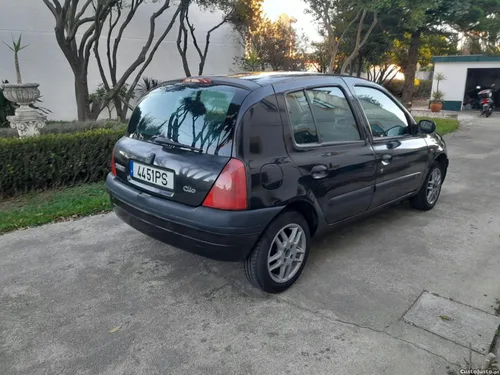 Renault Clio 1.2 c/ direçao asssistida