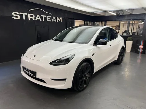 Tesla Model Y LONG RANGE DUALMOTOR