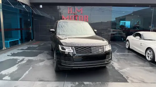 Land Rover Range Rover P400e Plug-in Vogue