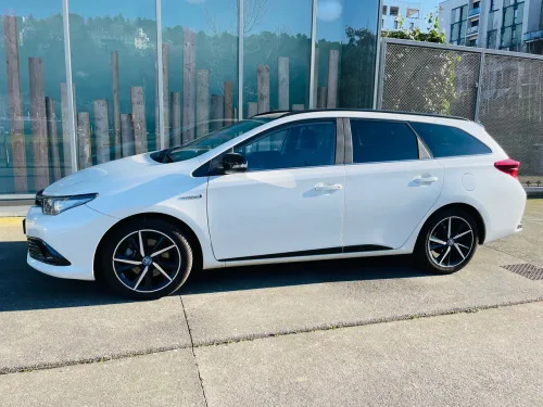 Toyota Auris Auris Touring Sports Hybride 136h Collection