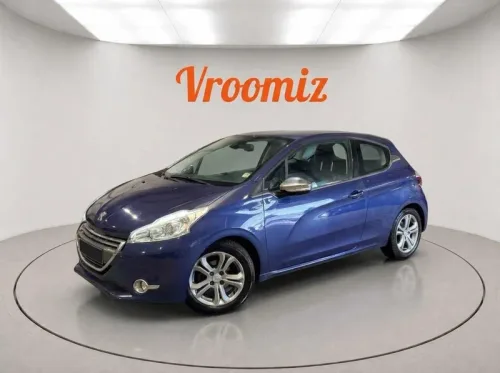 Peugeot 208 GENERATION-I 1.4 VTI 95 ALLURE