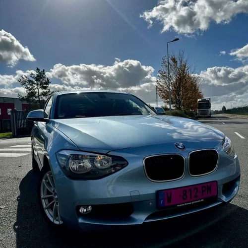BMW 118i 170 ch 129g Lounge A