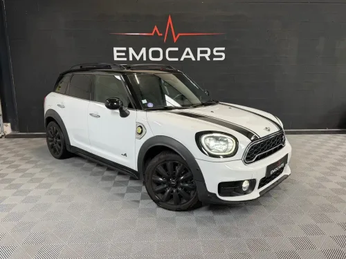 MINI One COUNTRYMAN S E ALL4 224CV 136+88cv