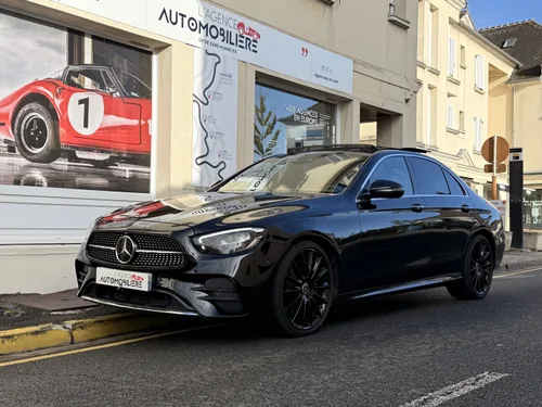 Mercedes-Benz Classe E V (2) 220 D 194 AMG LINE Full Black 9G-TRONIC+Suivi Complet Mercedes+Options!