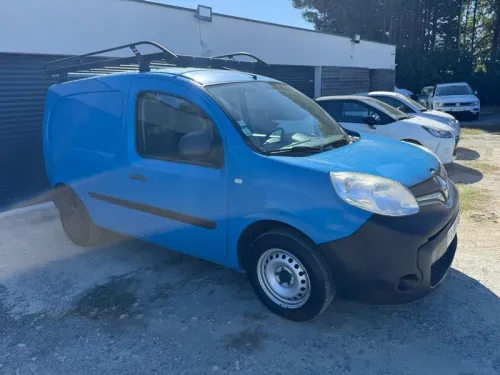 Renault kangoo 3 places dci a marchand
