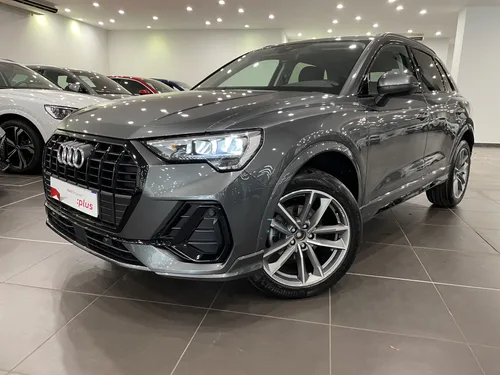 AUDI Q3 35 TFSI 150 ch S tronic 7 sport