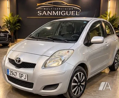 TOYOTA Yaris Yaris 1.0 VVT-i Active