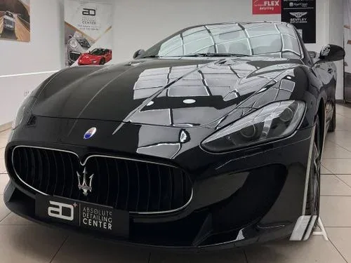 MASERATI GranCabrio 4.7 V8 MC Automático