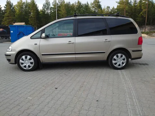 Volkswagen Sharan Sharan 1.9 TDI 115 4Motion Carat