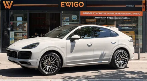 PORSCHE CAYENNE COUPÉ 3.0 E-HYBRID 462H BVA Sport Design