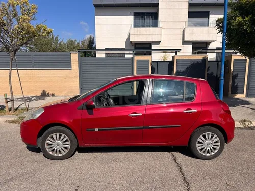 RENAULT Clio Business 1.2 16v 75