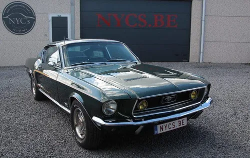 Ford Mustang Fastback