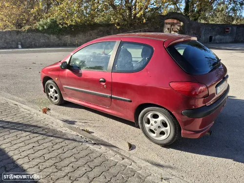 Peugeot 206
