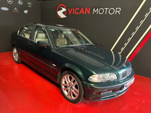 BMW 330 330xi