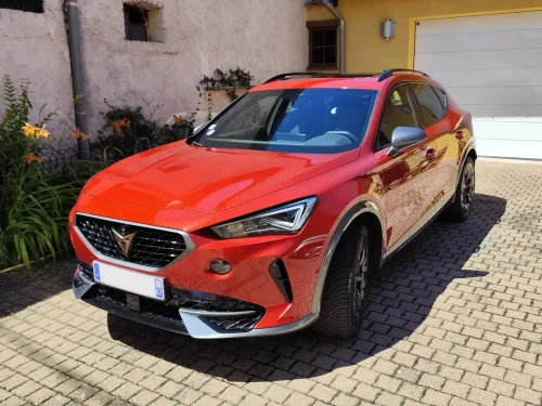 CUPRA Formentor VZ Pano Caméra 360 Attelage